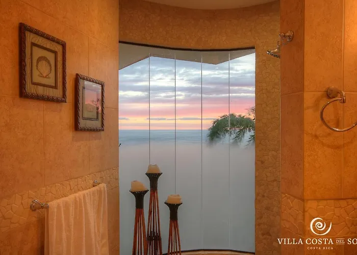 Luxury Ocean View Villa, Breakfast, Shuttle & 5-Star Service Included * Sámara