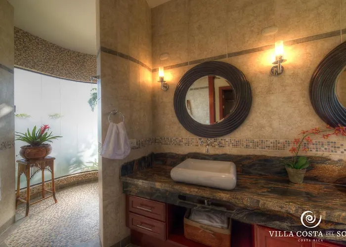 Villa Luxury Ocean View Villa, Breakfast, Shuttle & 5-Star Service Included *
