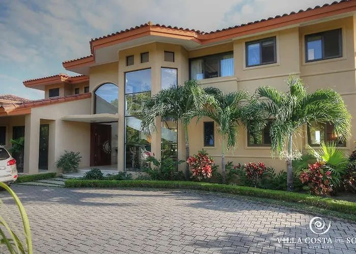 Luxury Ocean View Villa, Breakfast, Shuttle & 5-Star Service Included *